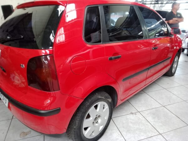 Polo Hatch 1.6 gas 2002 - Imagem 3